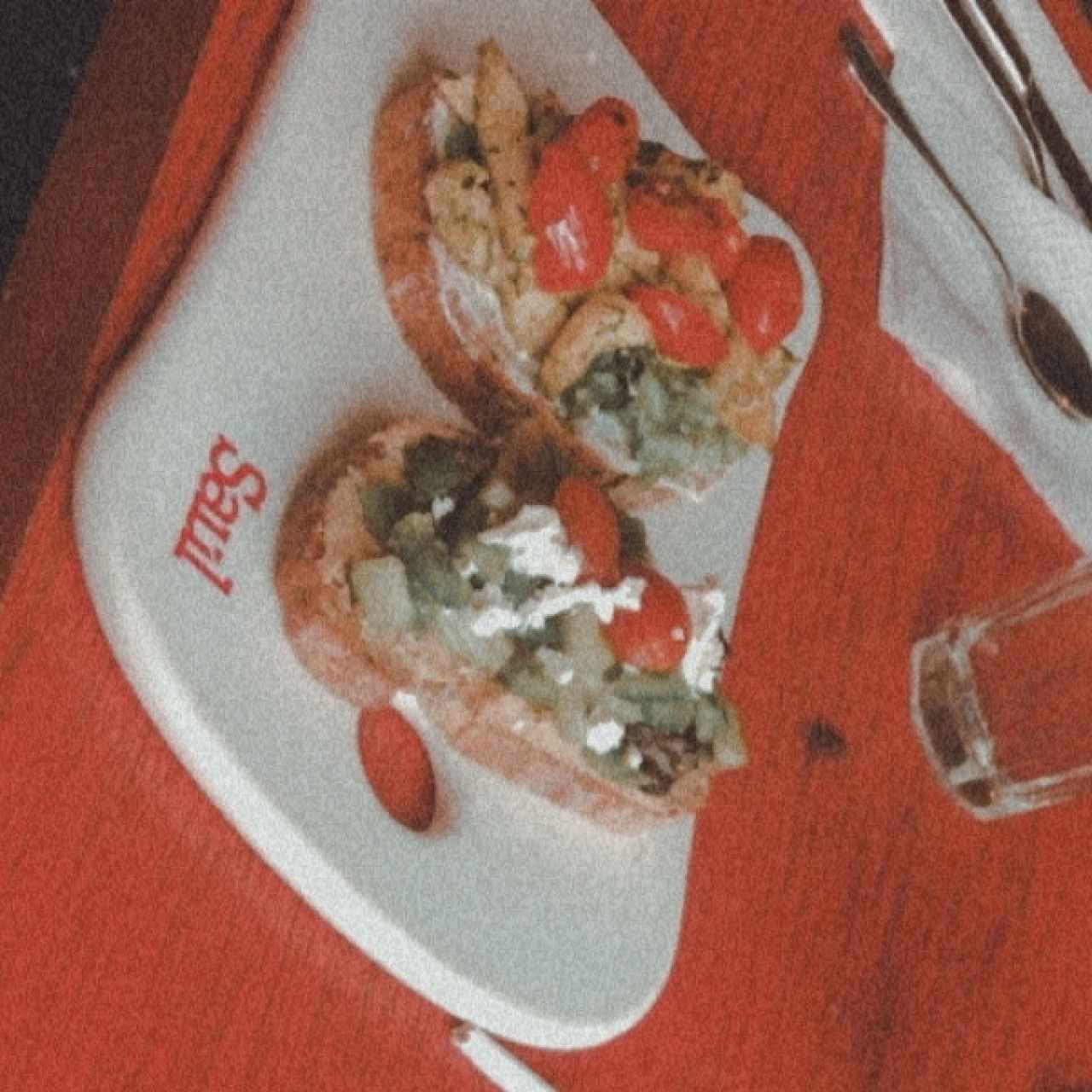 Toast Clásicas - Jerusalem (vegetariana)