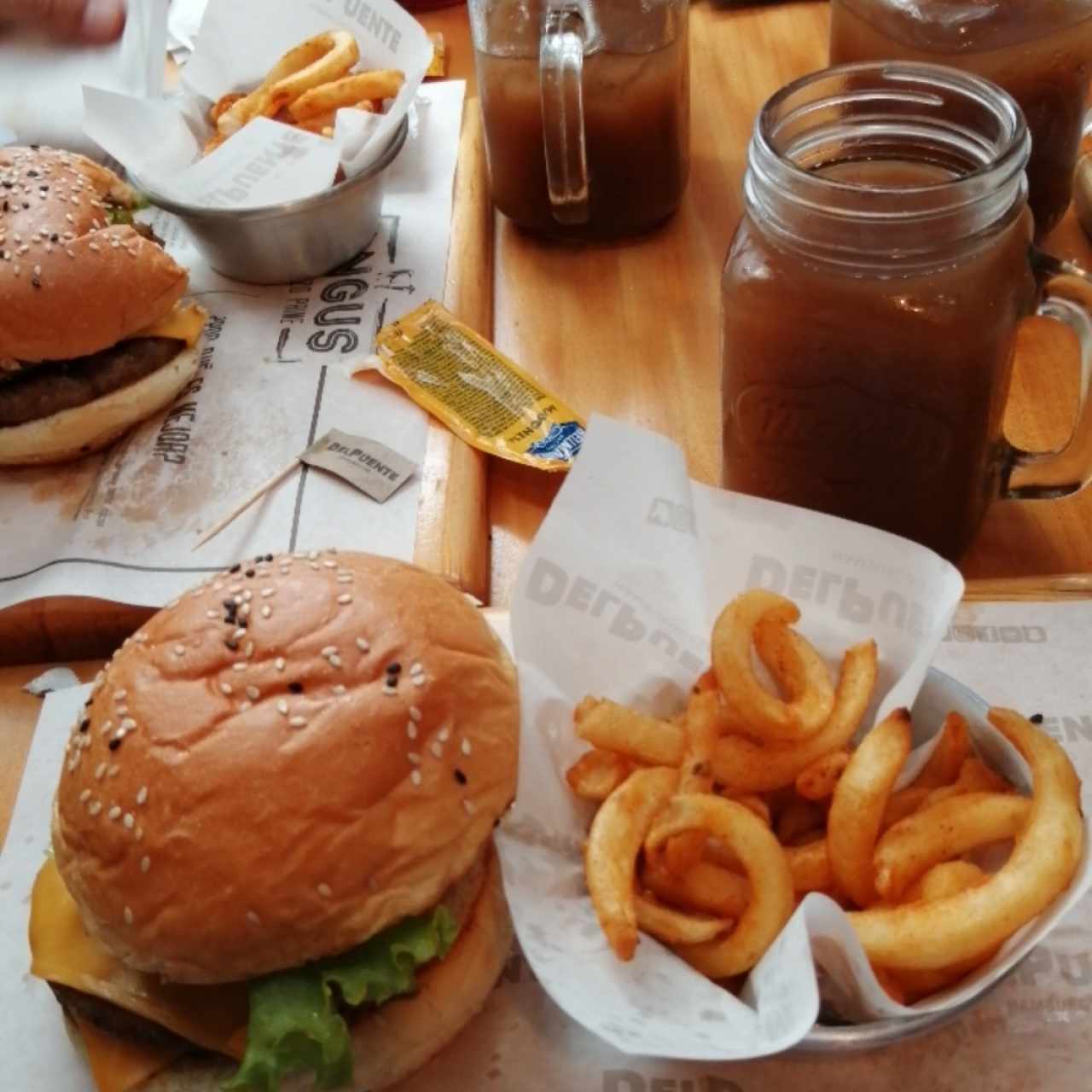 Clásica con Papas + Bebida