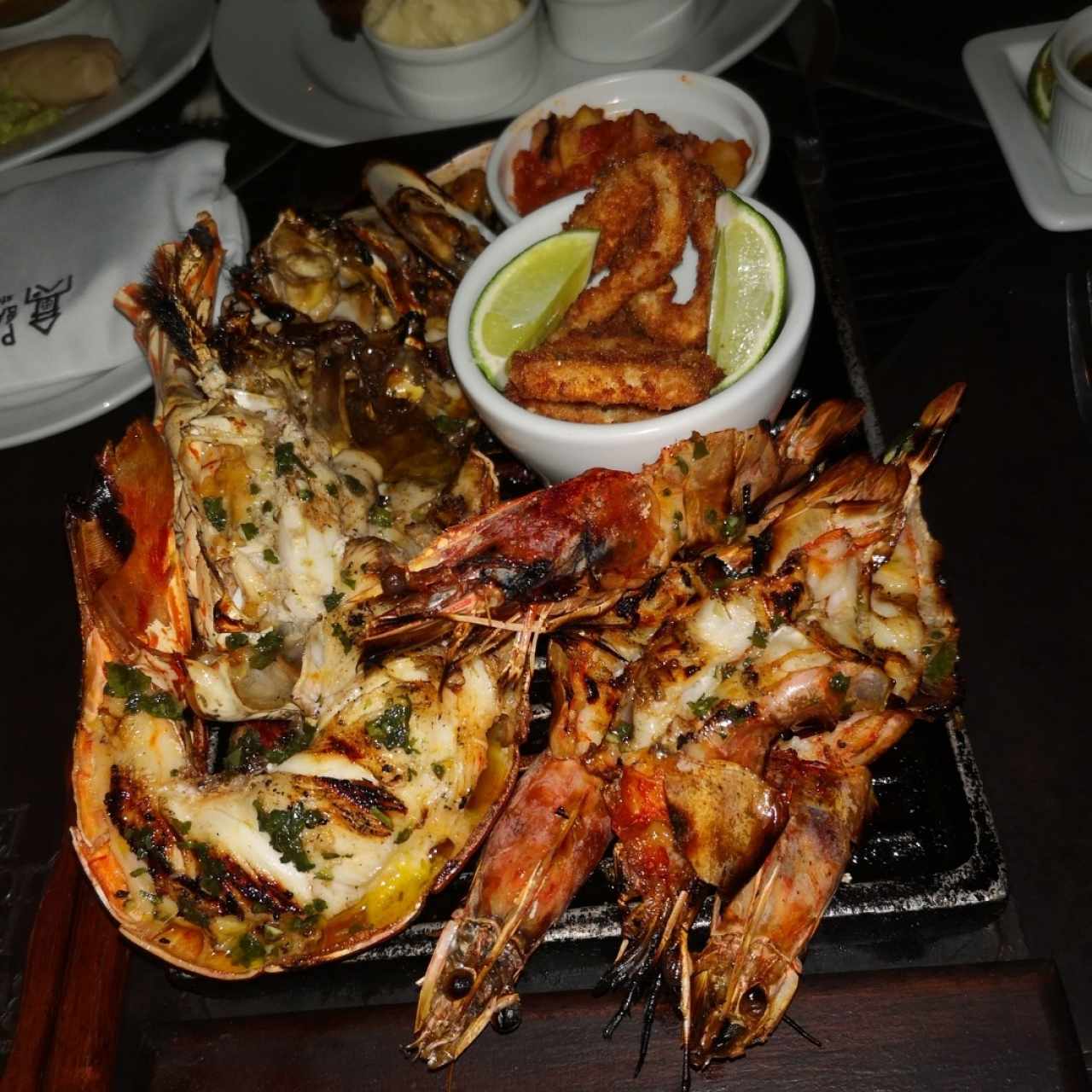 Parrillada de mariscos. (2 personas)