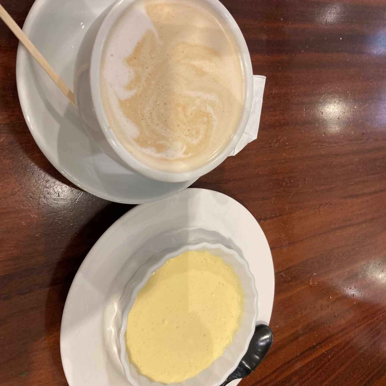 Cafe y creme brulee