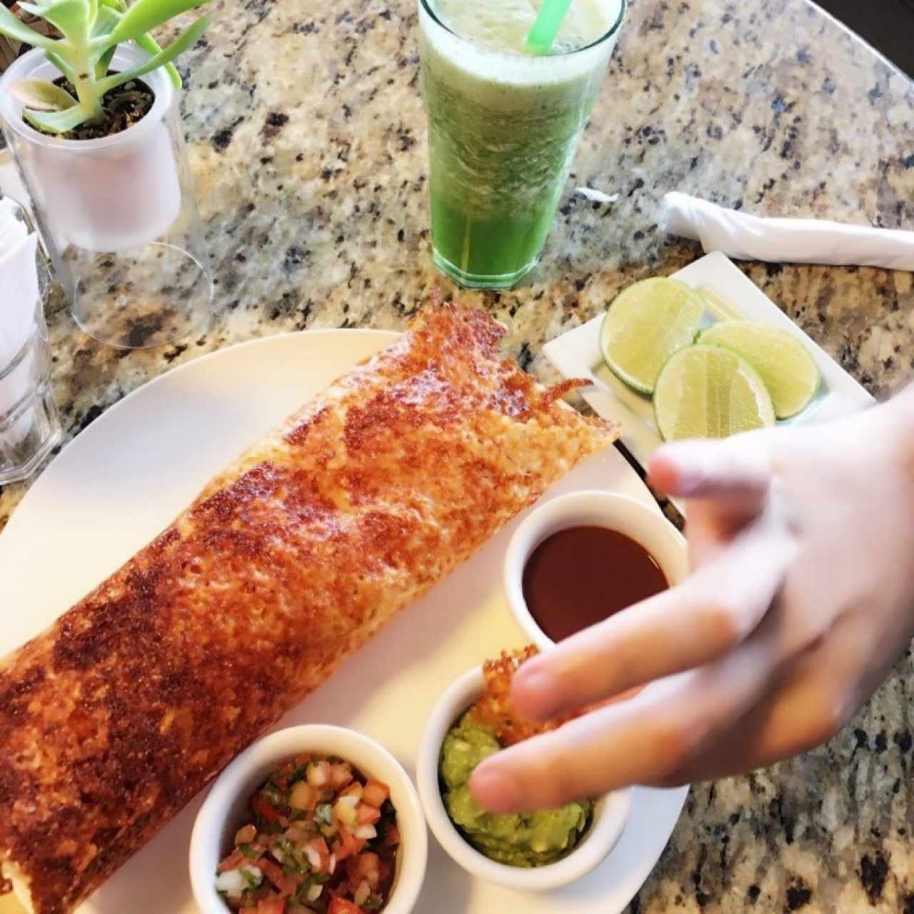 chicharron de queso