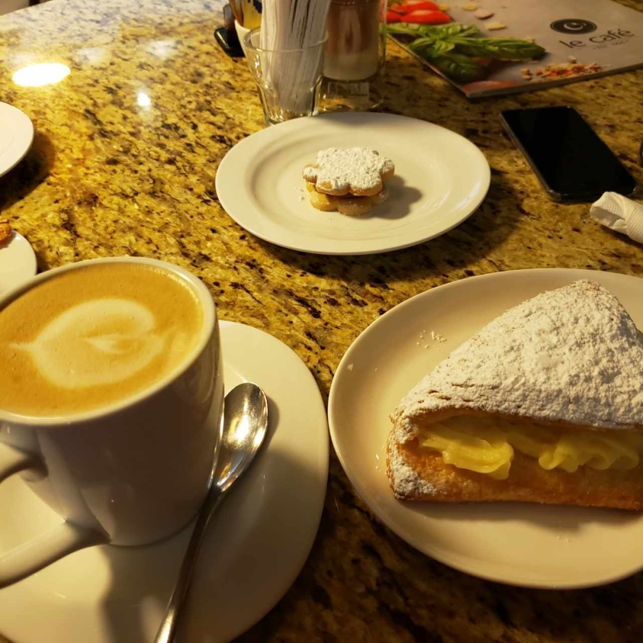 mocca y bolovan con majar