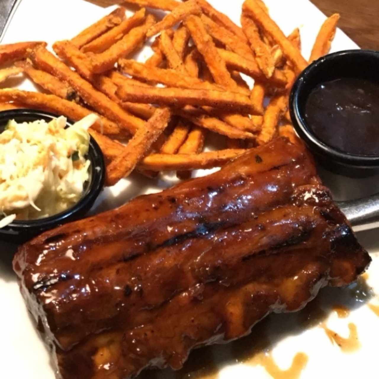 lunch de costillas con camotes
