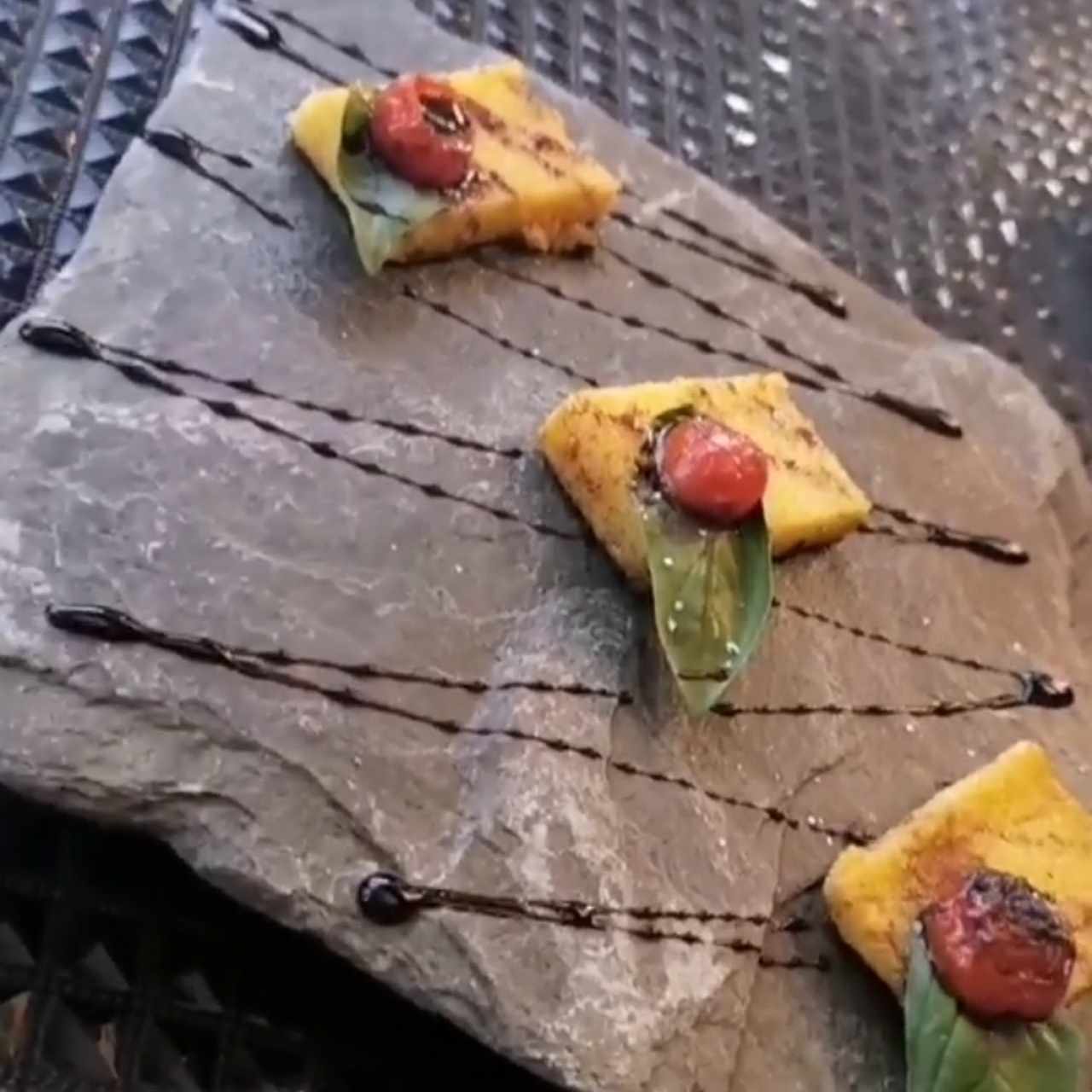 Pizza - NOPOLETANA DI PARMA