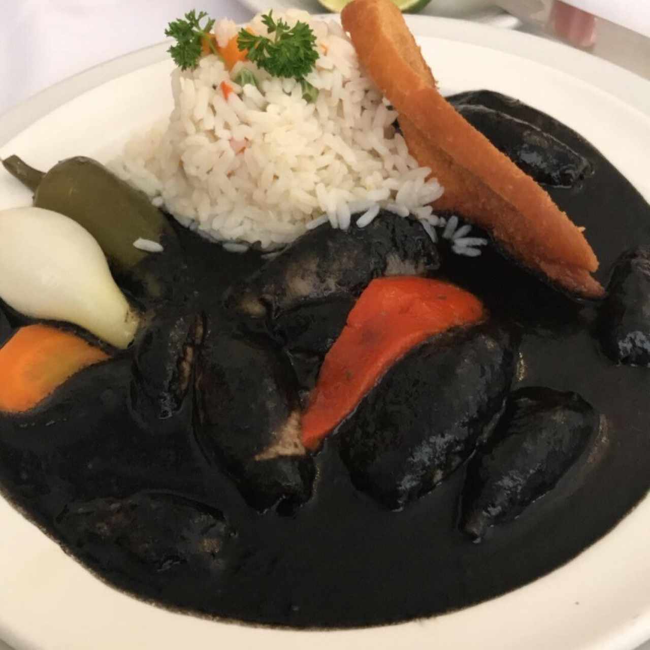 calamares en su tinta