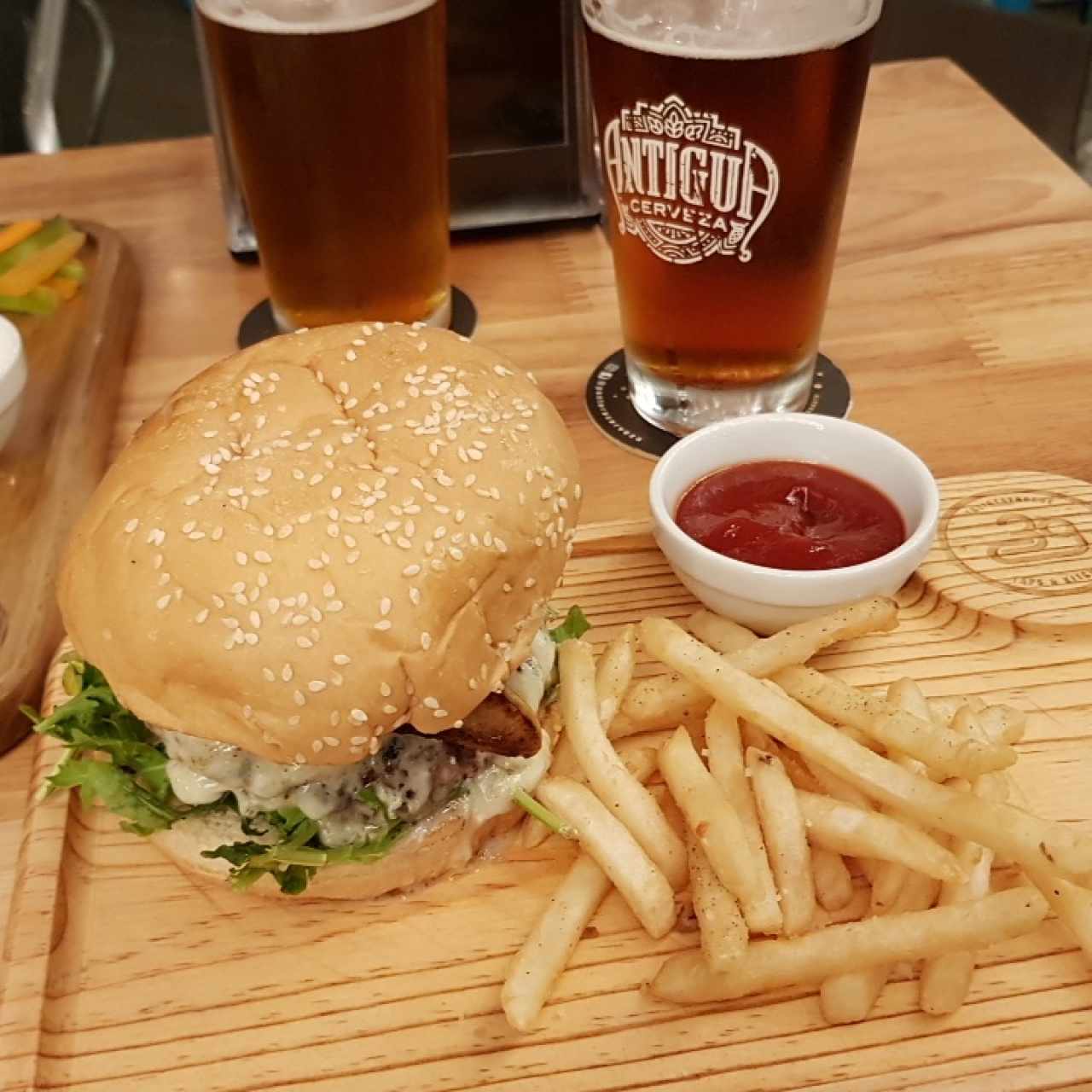 hamburguesa con peras