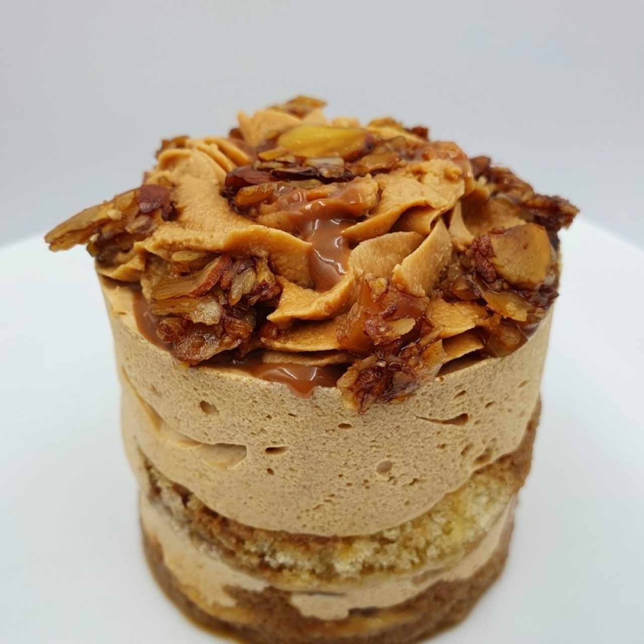 Caramel pear cake