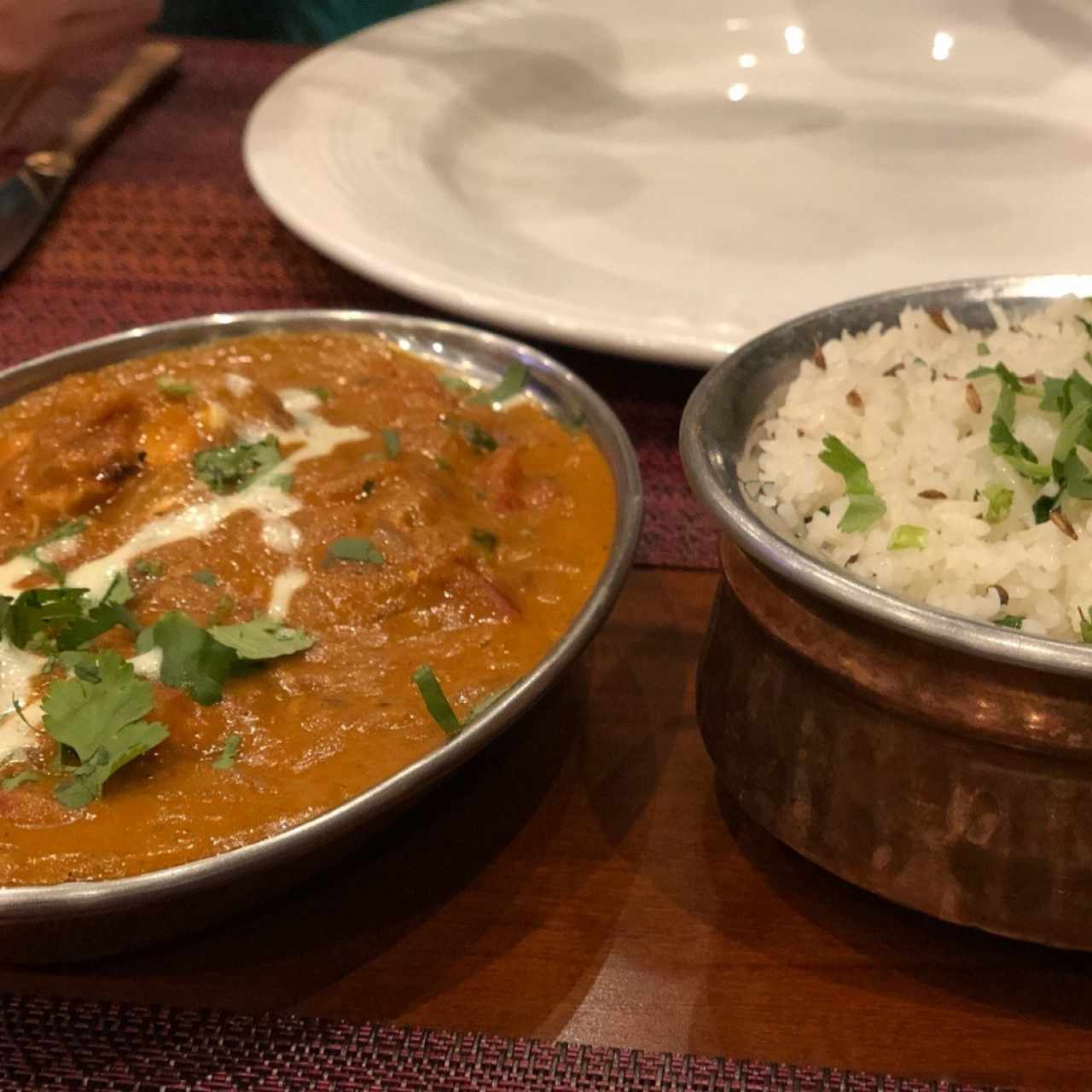 Platillos Especiales - Chicken Tikka Masala