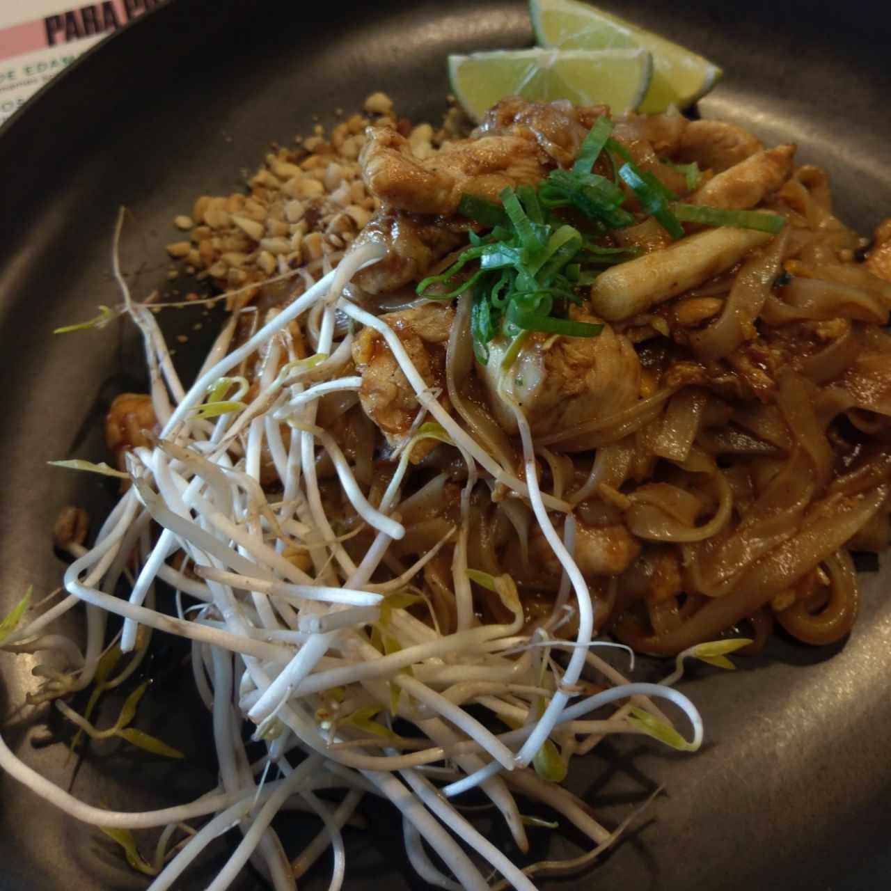 Pad Thai de Pollo
