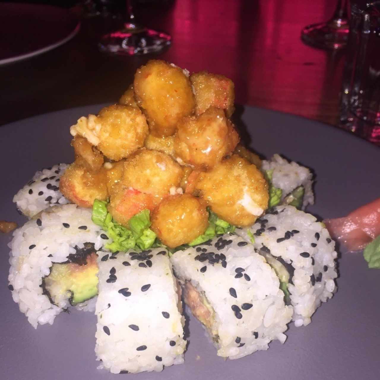 rollo con poporopos de camaron. 