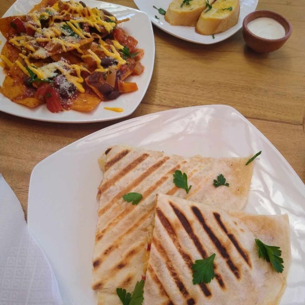 Para Picar - Quesadillas