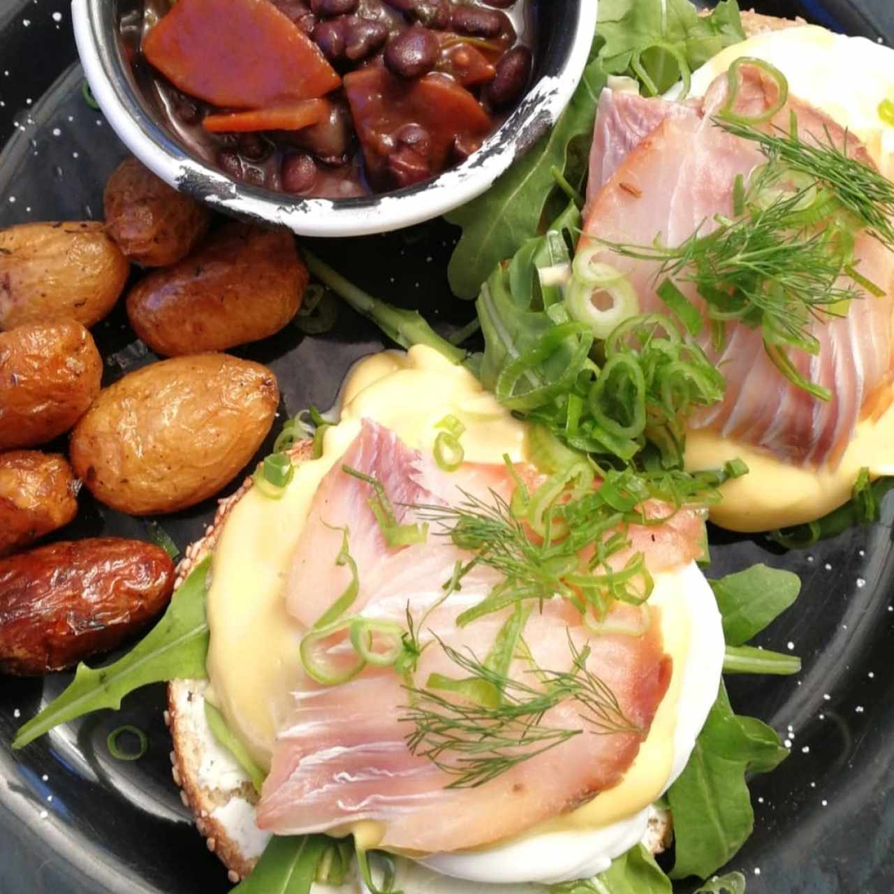 Huevos Benedictinos pescado ahumado