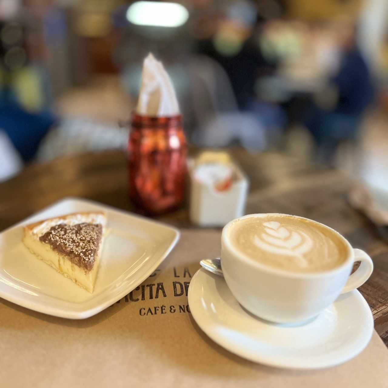 Cheescake de mole + capuchino
