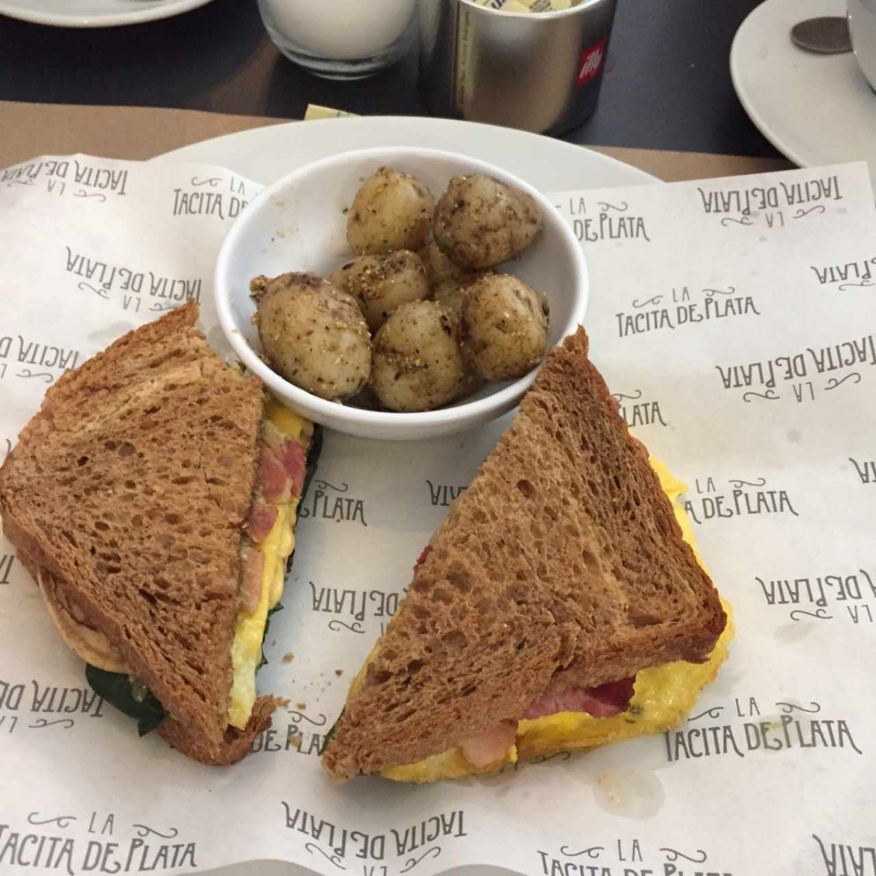 sandwich parque colon