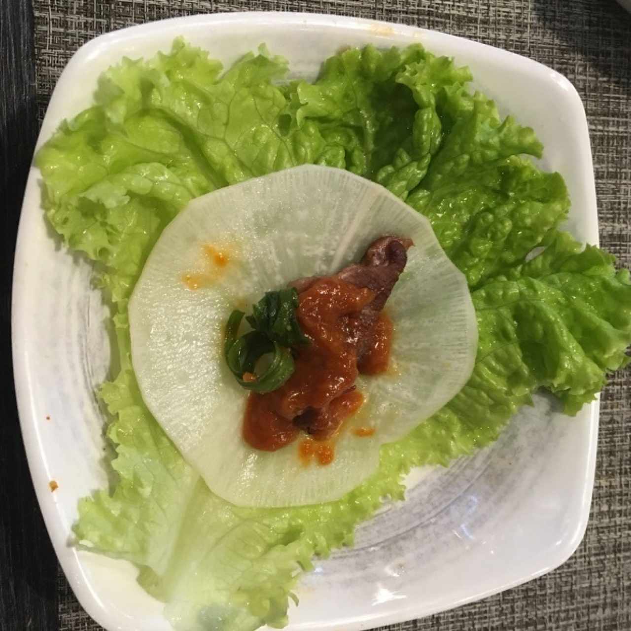 taco con carne de pato y nabo