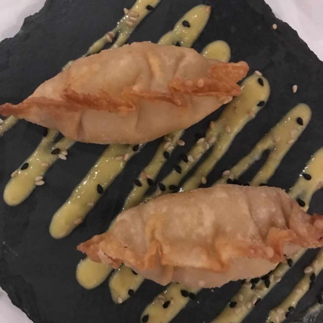 Gyozas Ají de Gallina