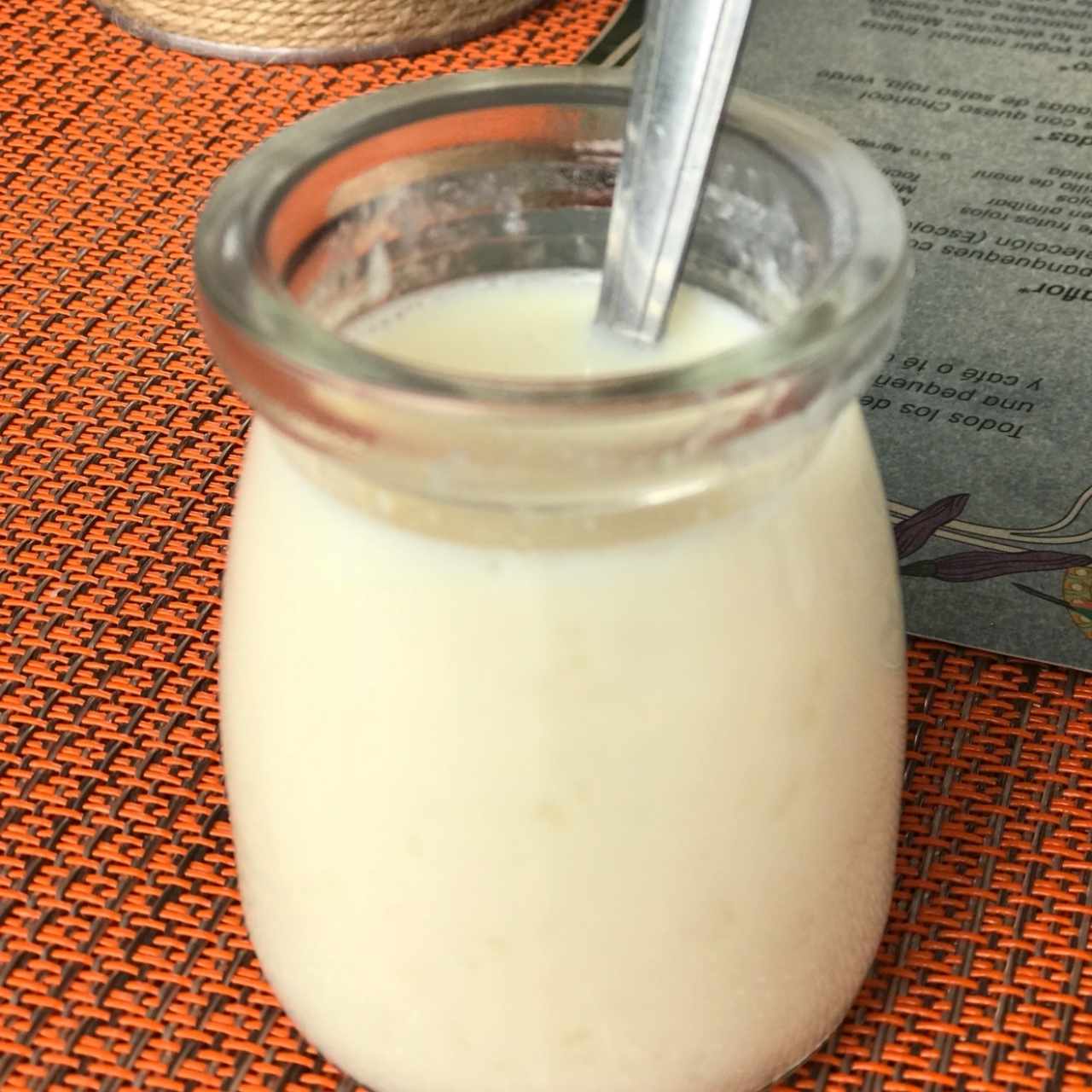 tarrito de arroz en leche cortesía desayuno