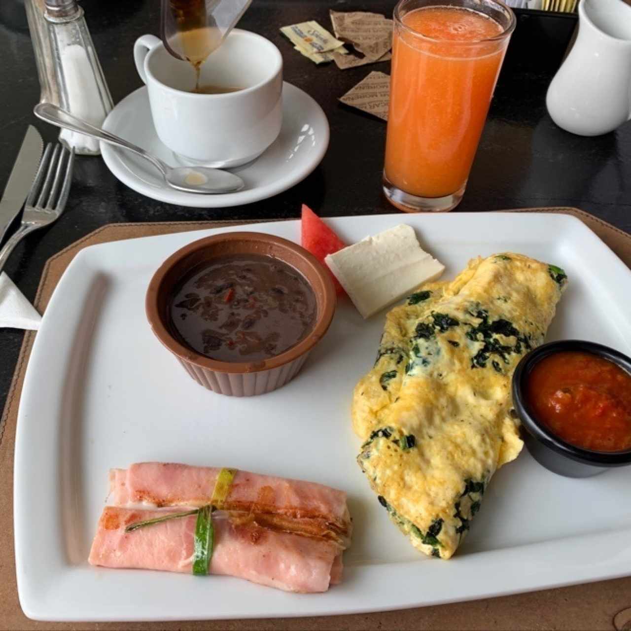 Omelet con espinaca 
