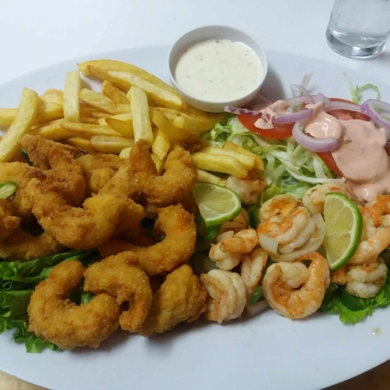 Especialidades - Camarones Mixto