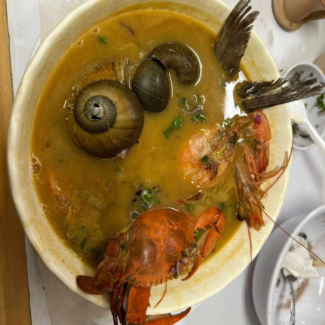 Especialidades - Caldo de Mariscos