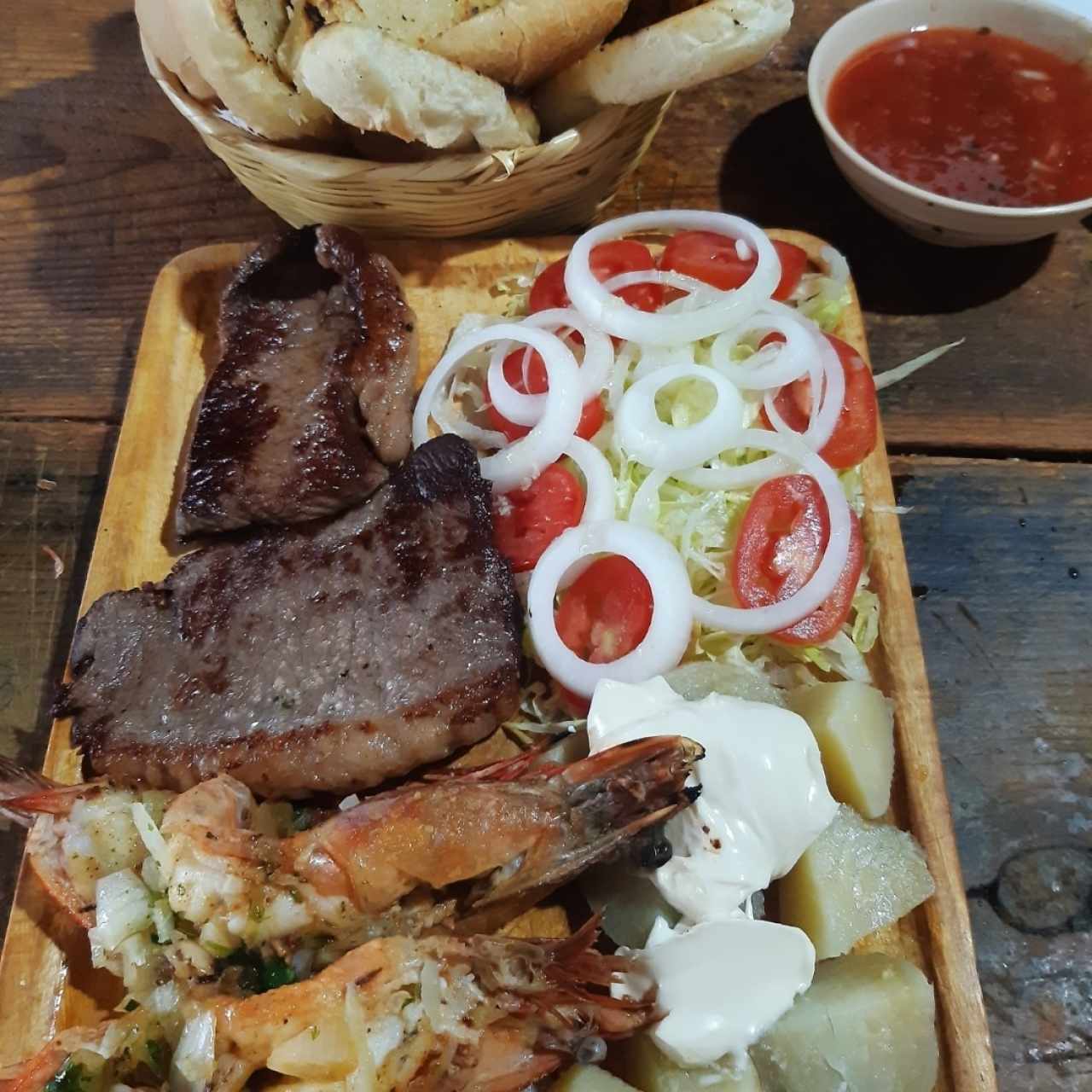 Mar y Tierra