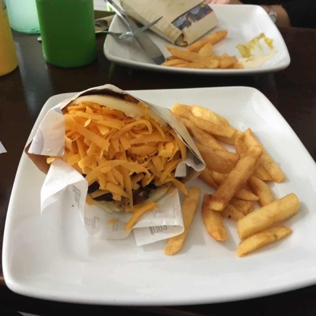 Arepa Pelua con Queso