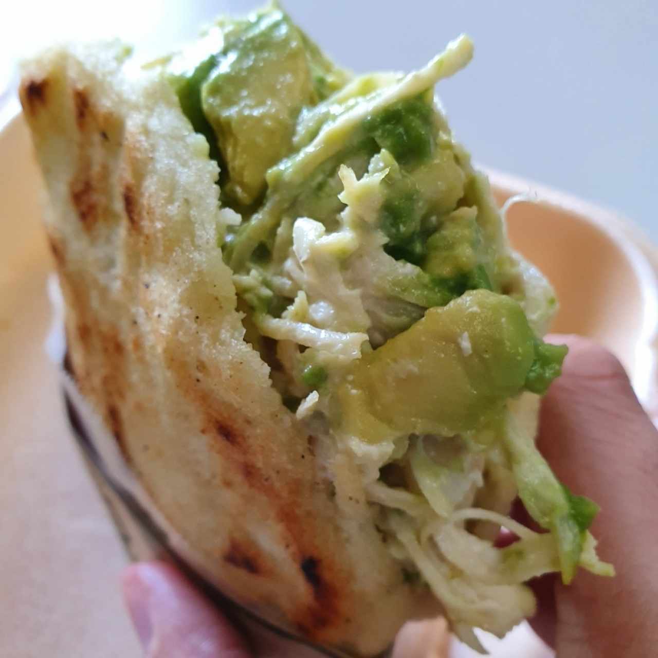 Arepa Reina Pepiada