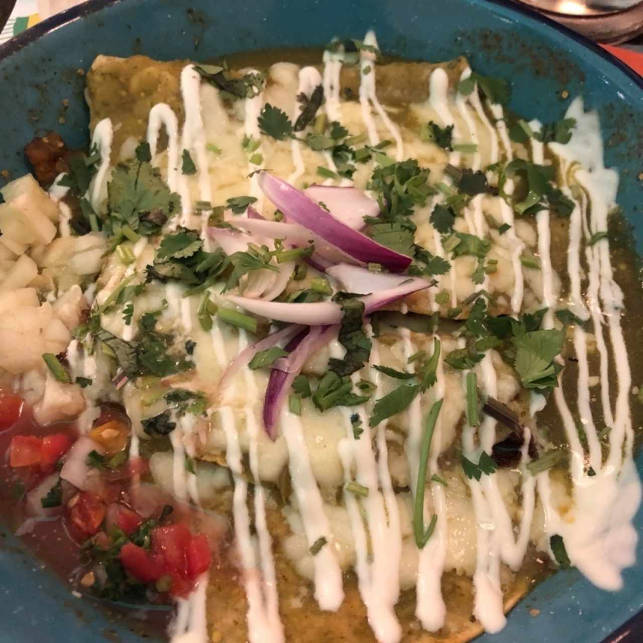 Enchiladas en salsa verde