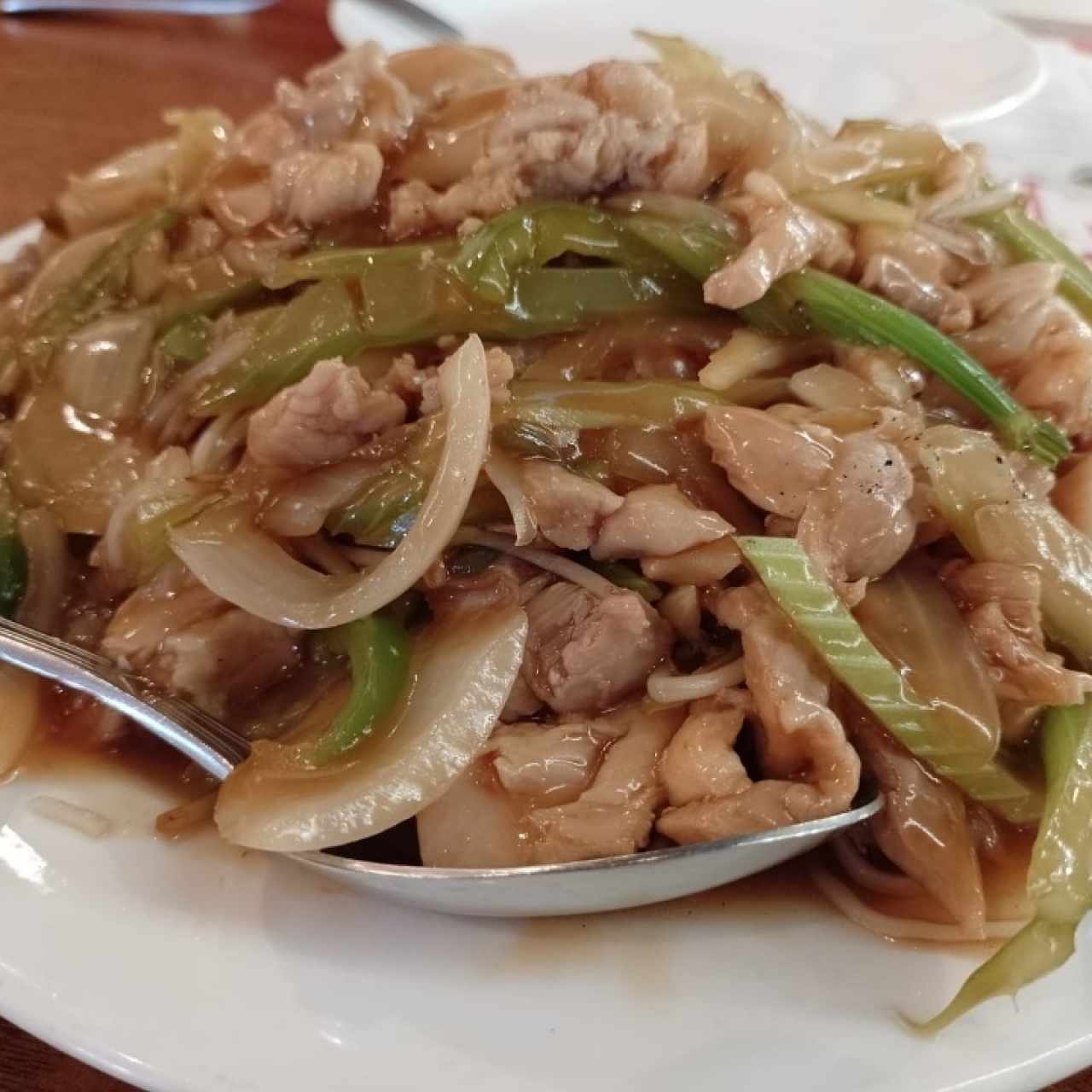chao mein de pollo 