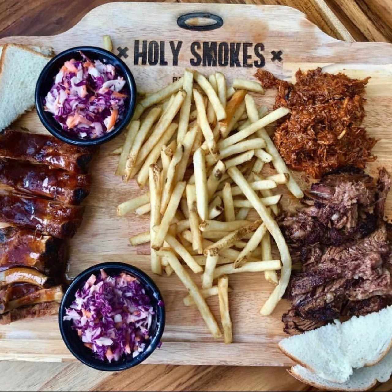 banquete de holy smokes 