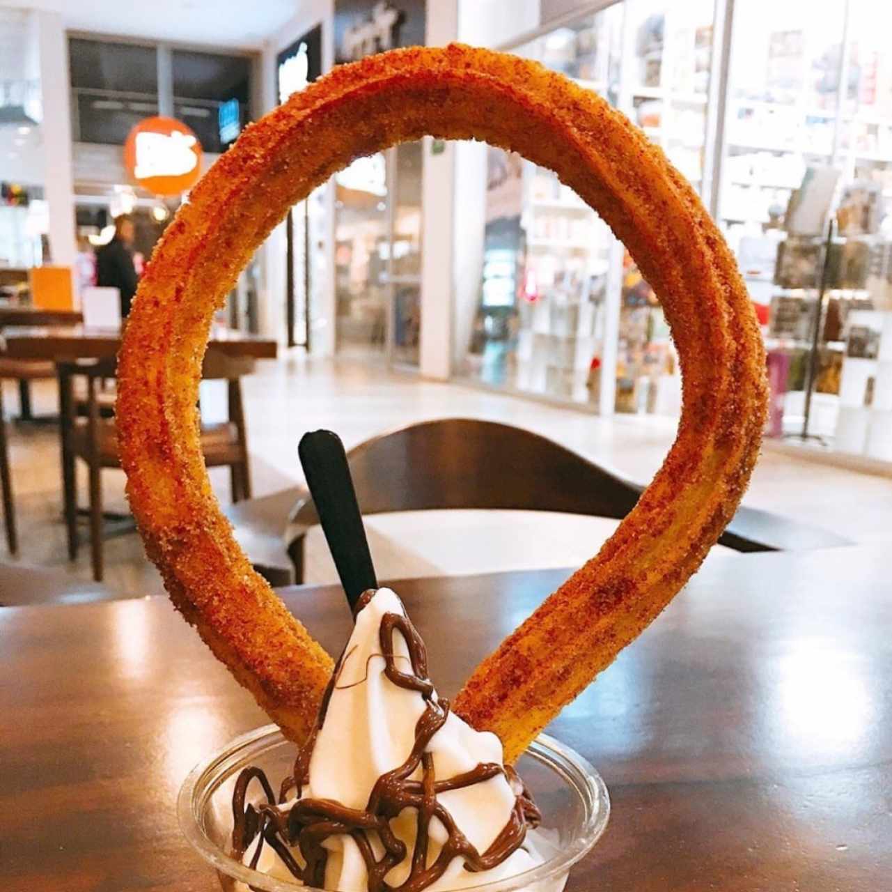 Churro con Helado