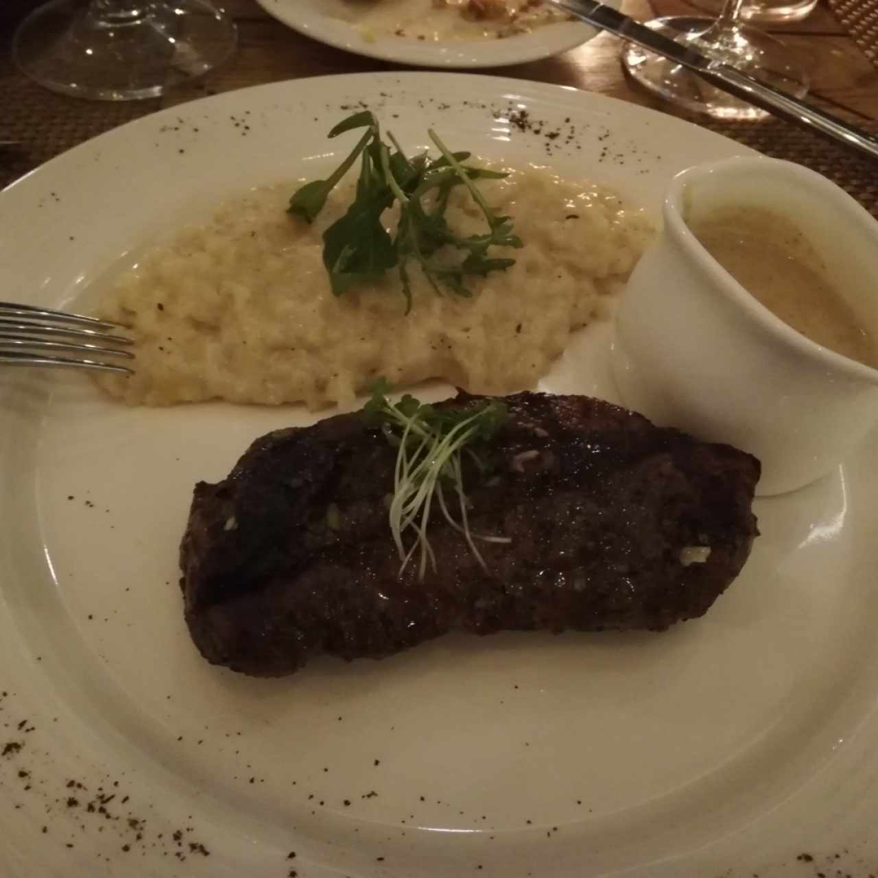 Lomito Emani