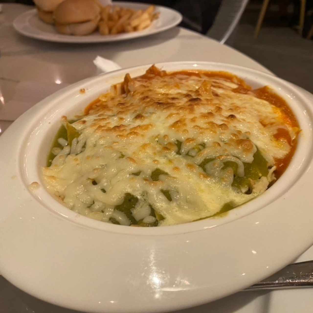  Chilaquiles de pollo
