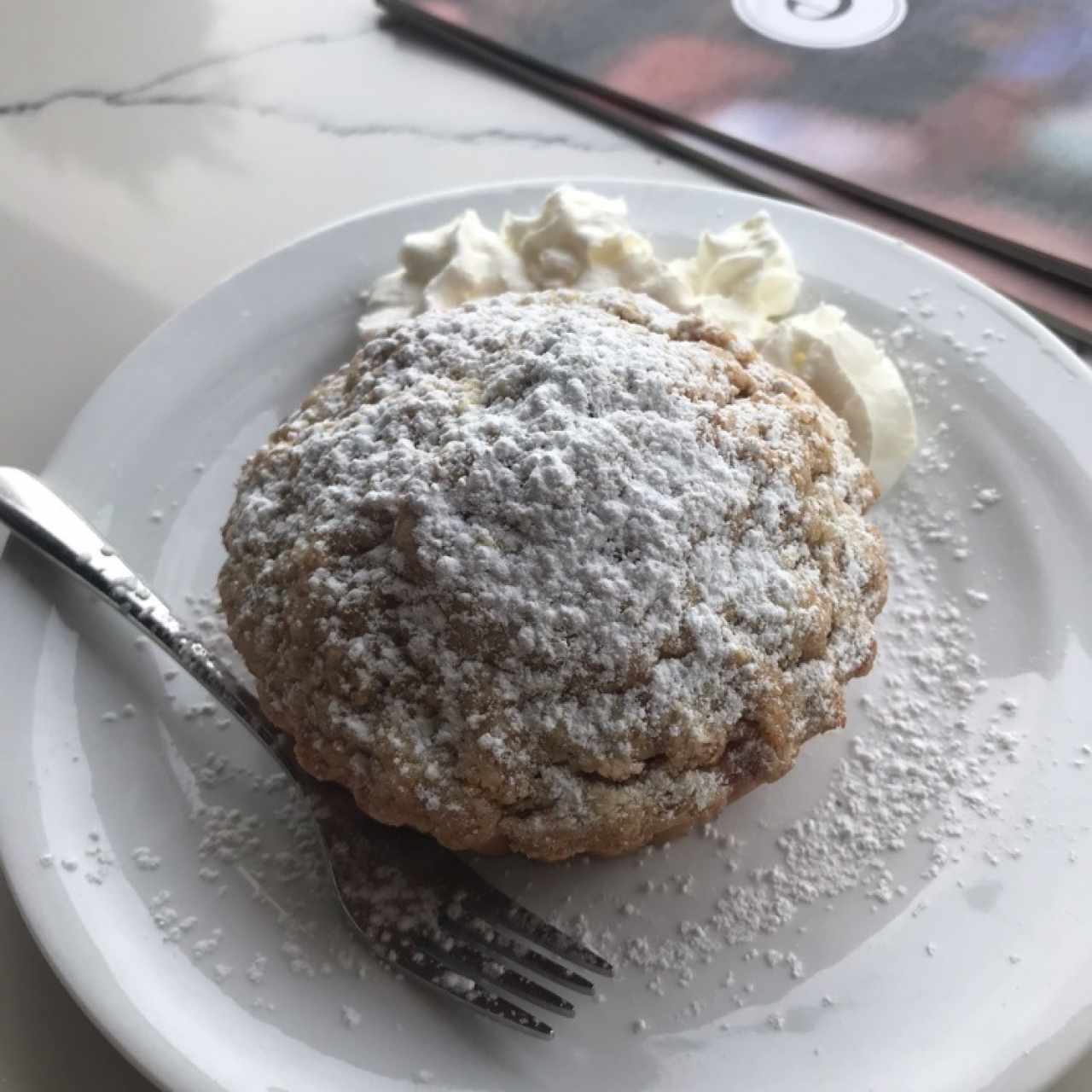 Crumble apple tart