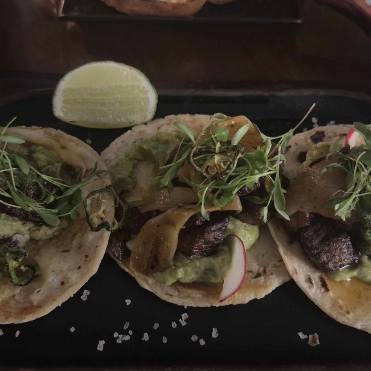 tacos de chicharron de puyazo 