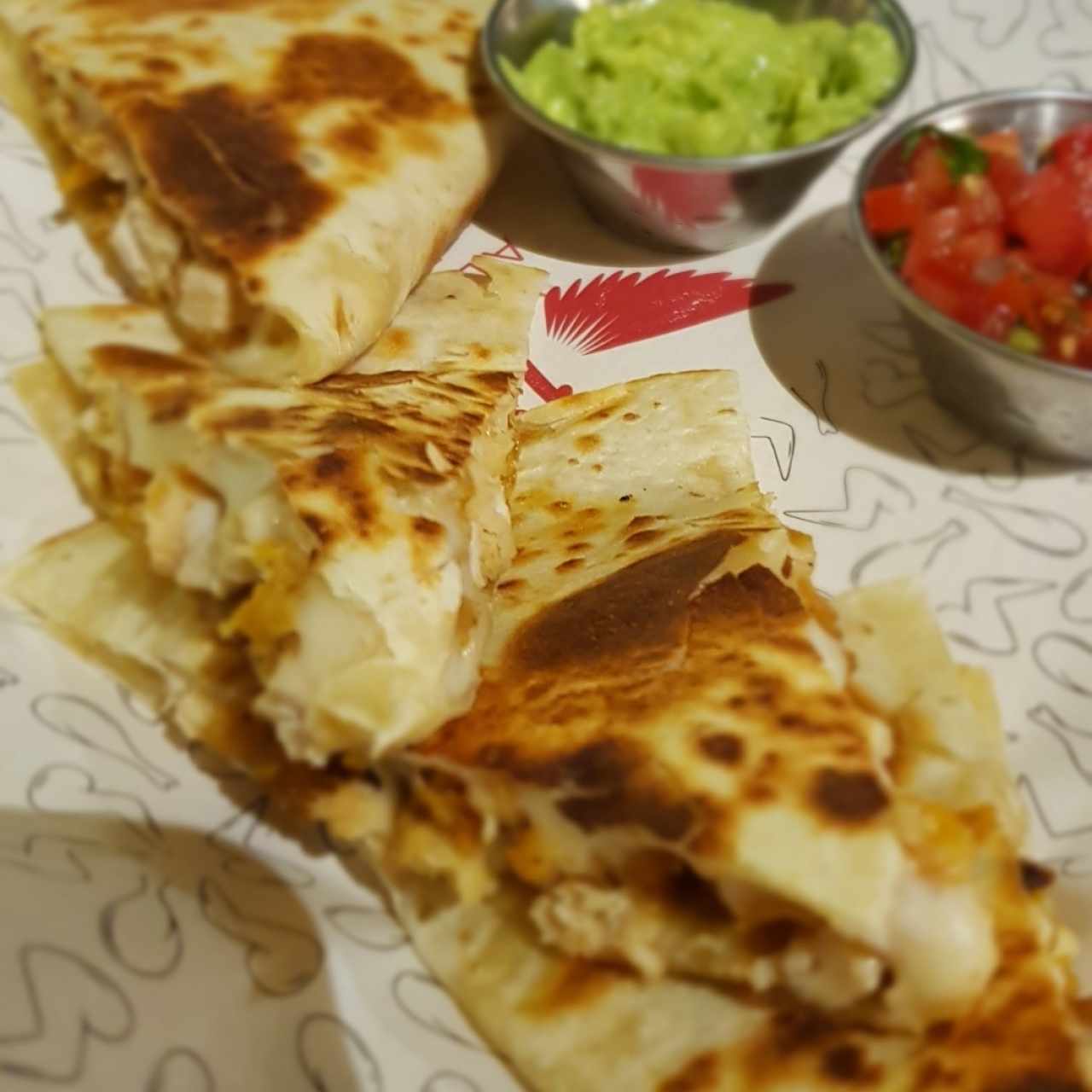 Menú Principal - Chicken Quesadillas