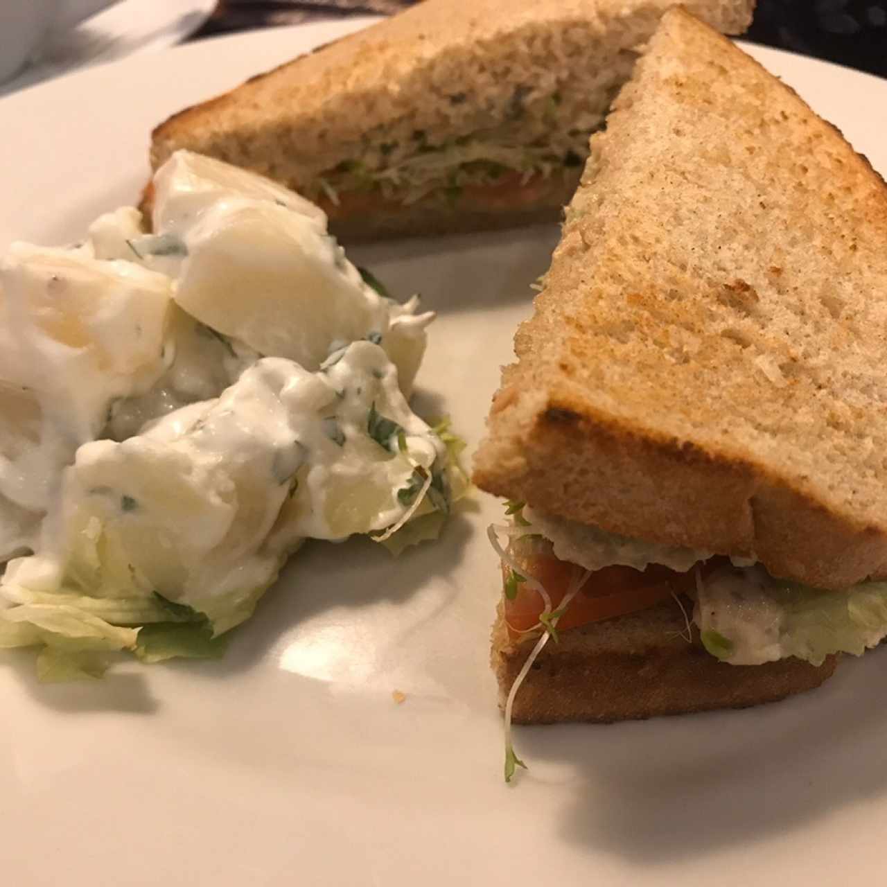 sandwich de atun 