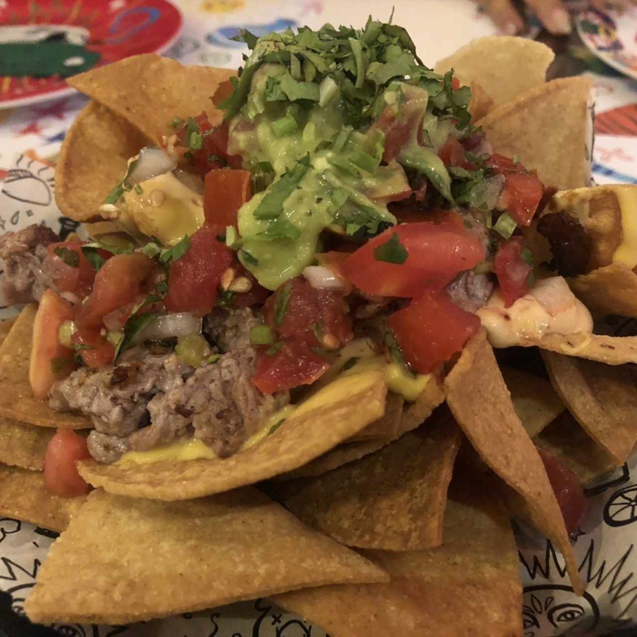 Guacamole y Frijoles con Nacho