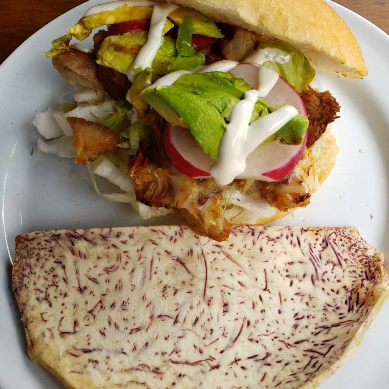 Torta de Carnitas