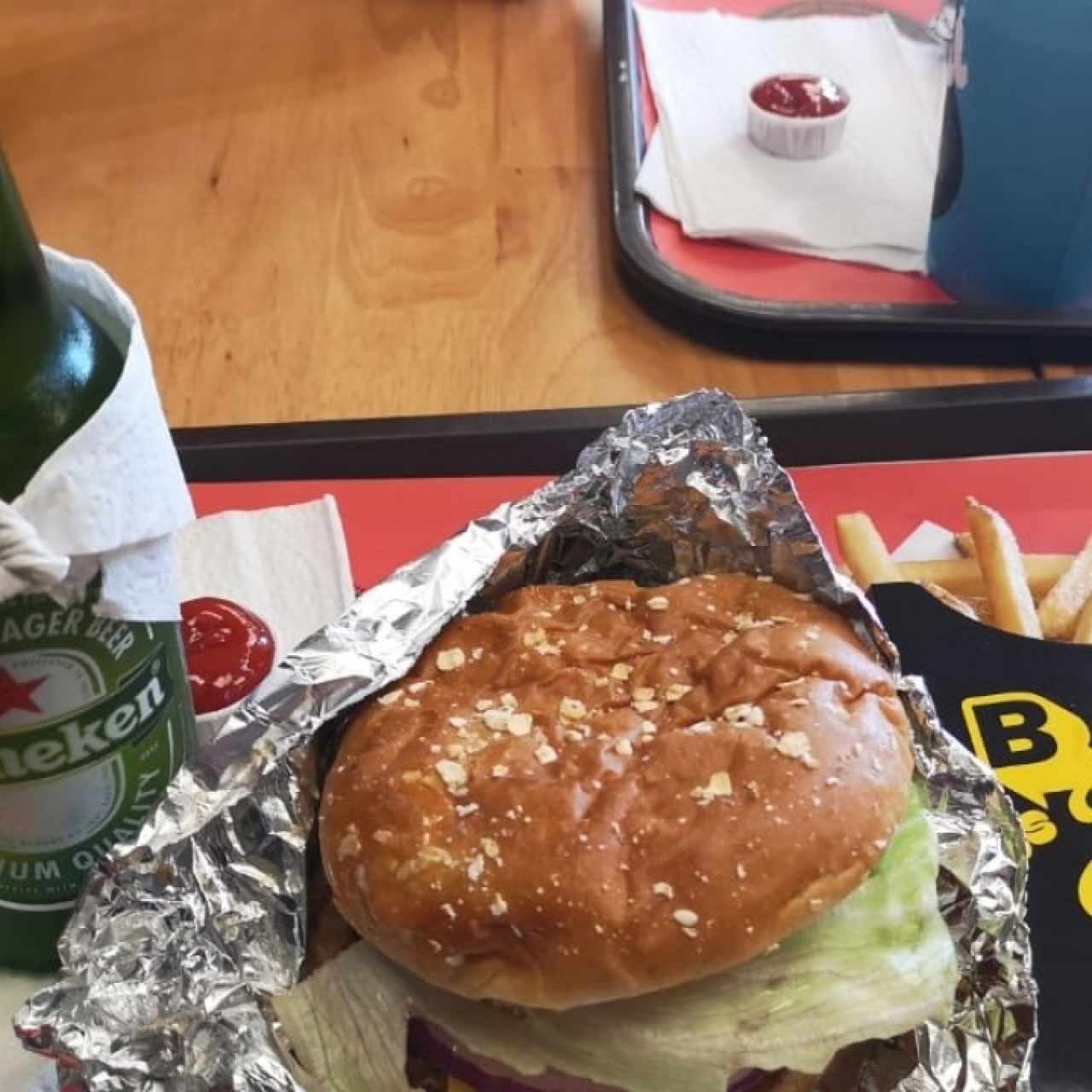 Real Burgers - B2 Classic Burger