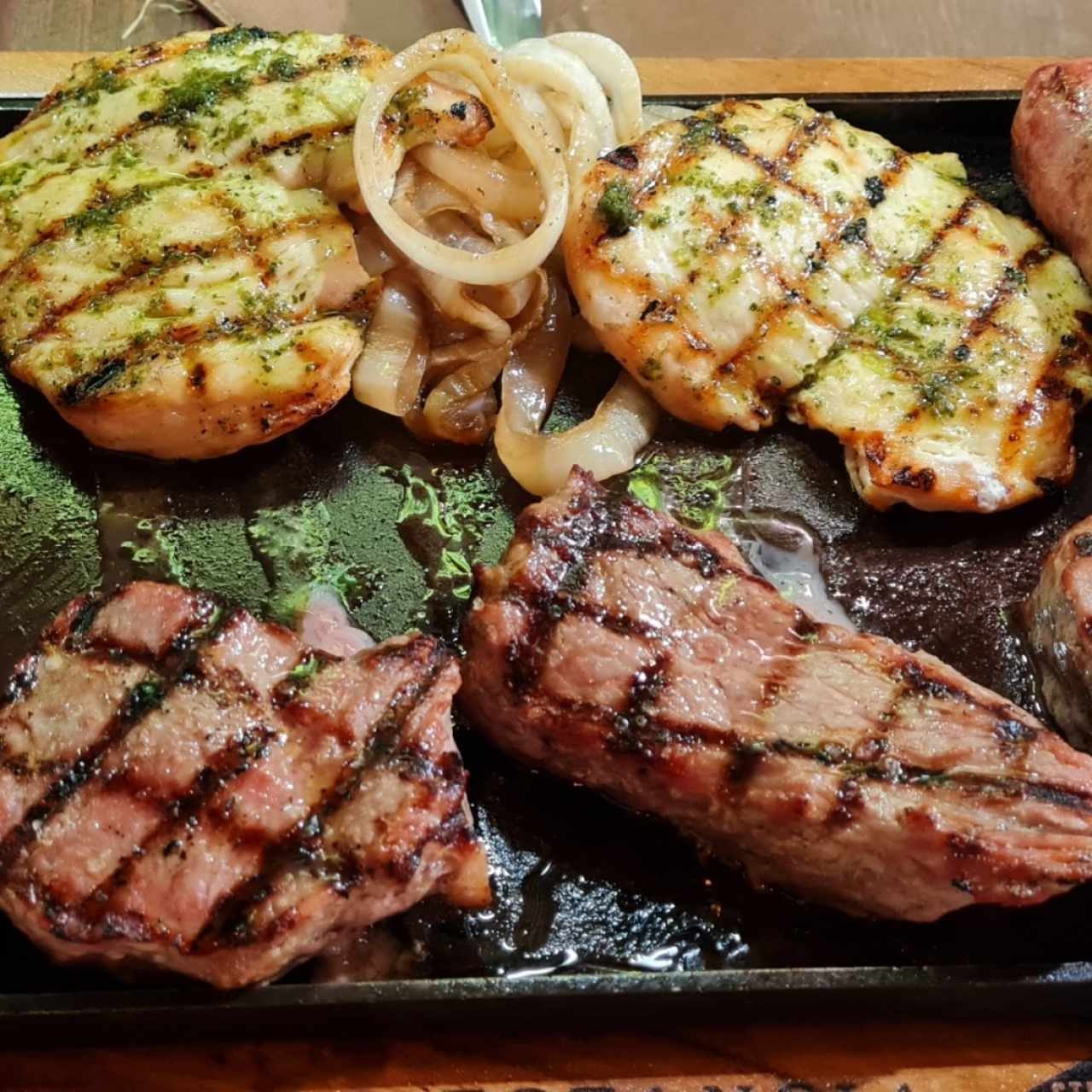 Nuestra Parrilla - Parrillada de Antaño