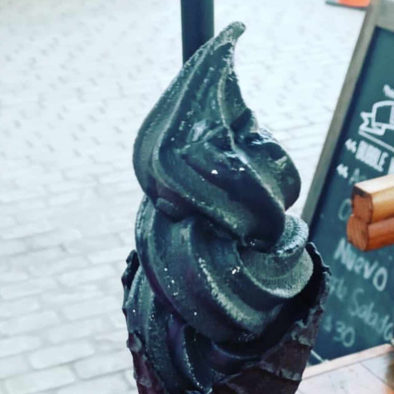 Helado de Carbon Activado