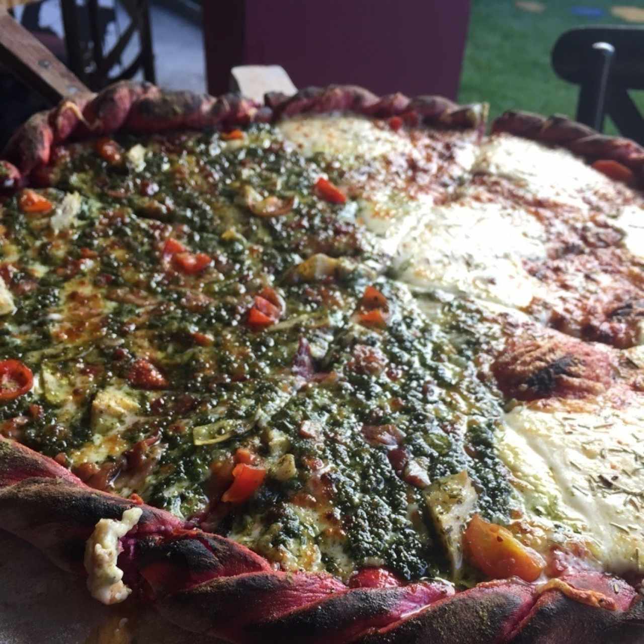 mitad mamma mia y mitad massima con masa de remolacha