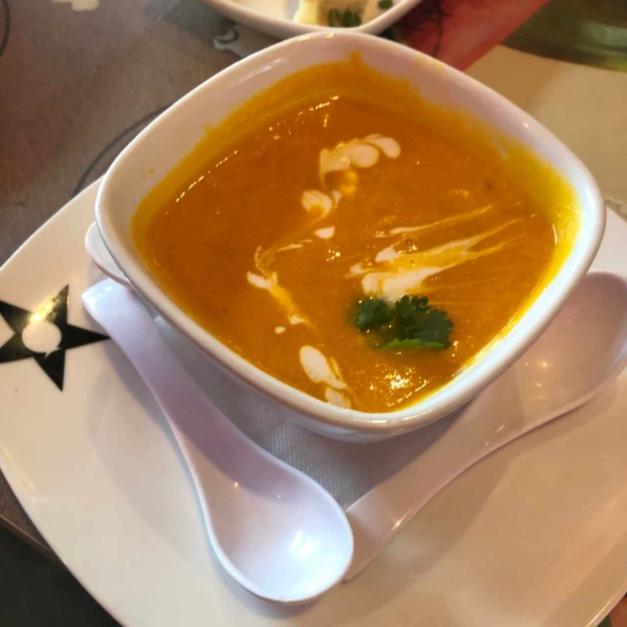 SAGRADAS SOPAS - SOPA DE ZANAHORIA