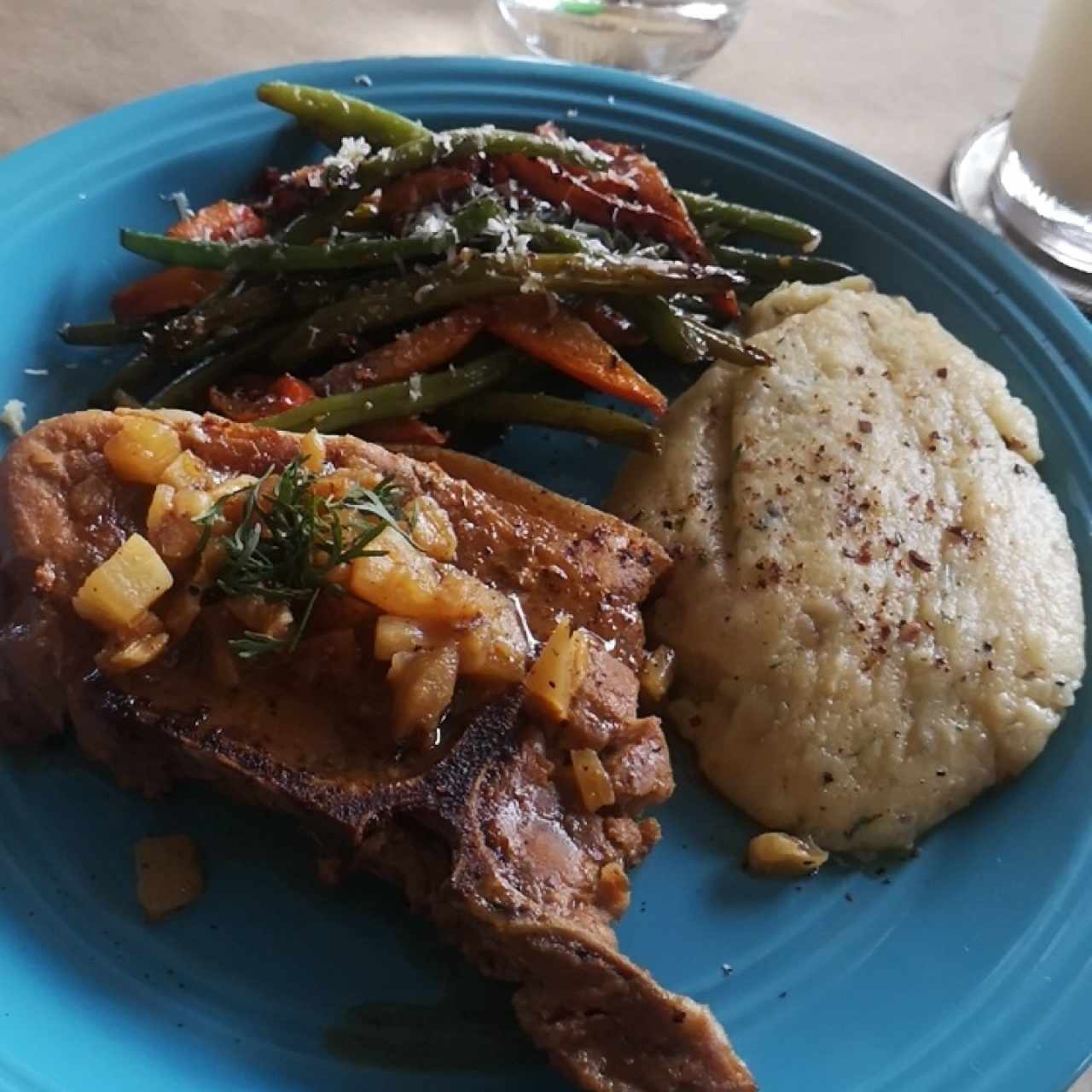 chuleta con puré