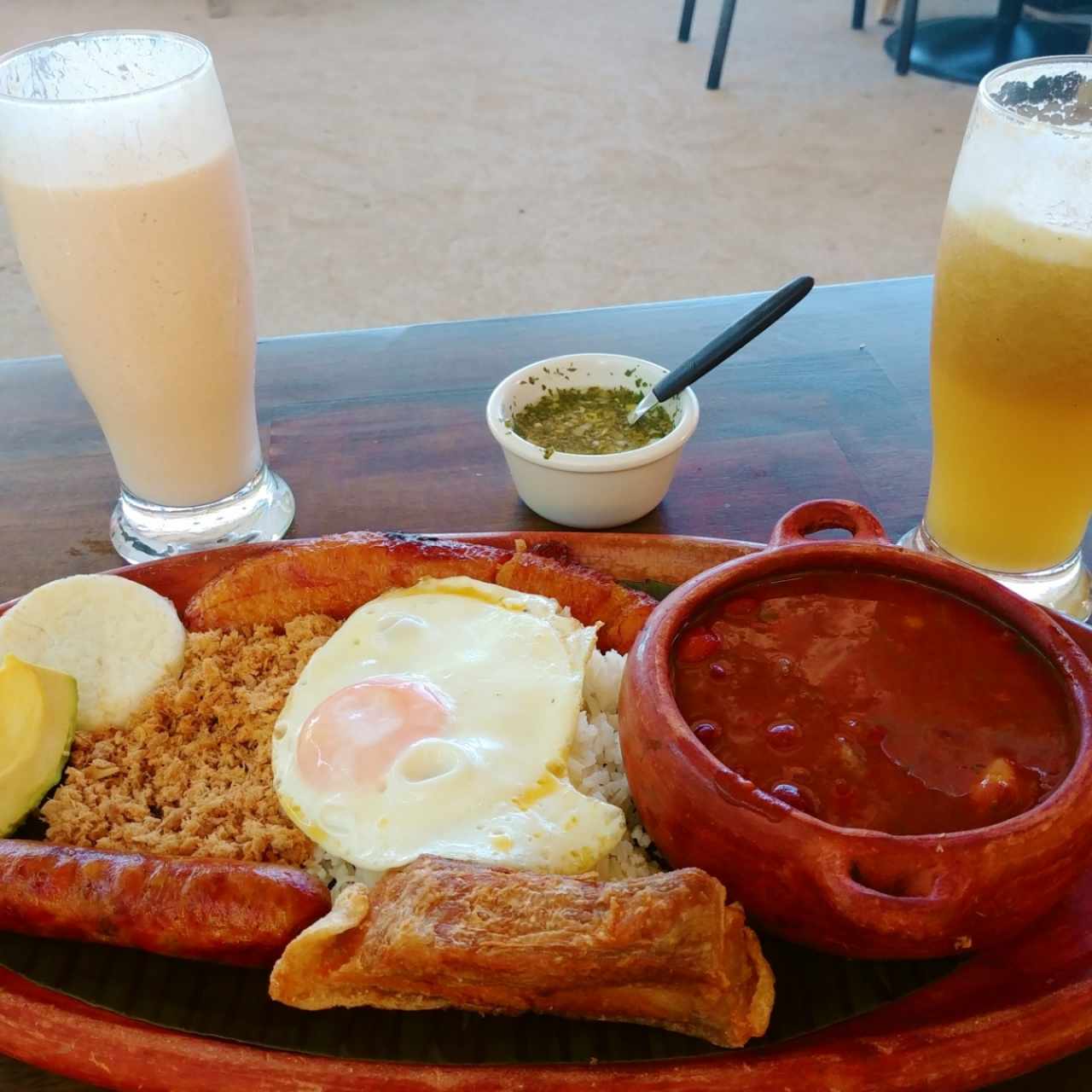 Menú Principal - Bandeja Paisa