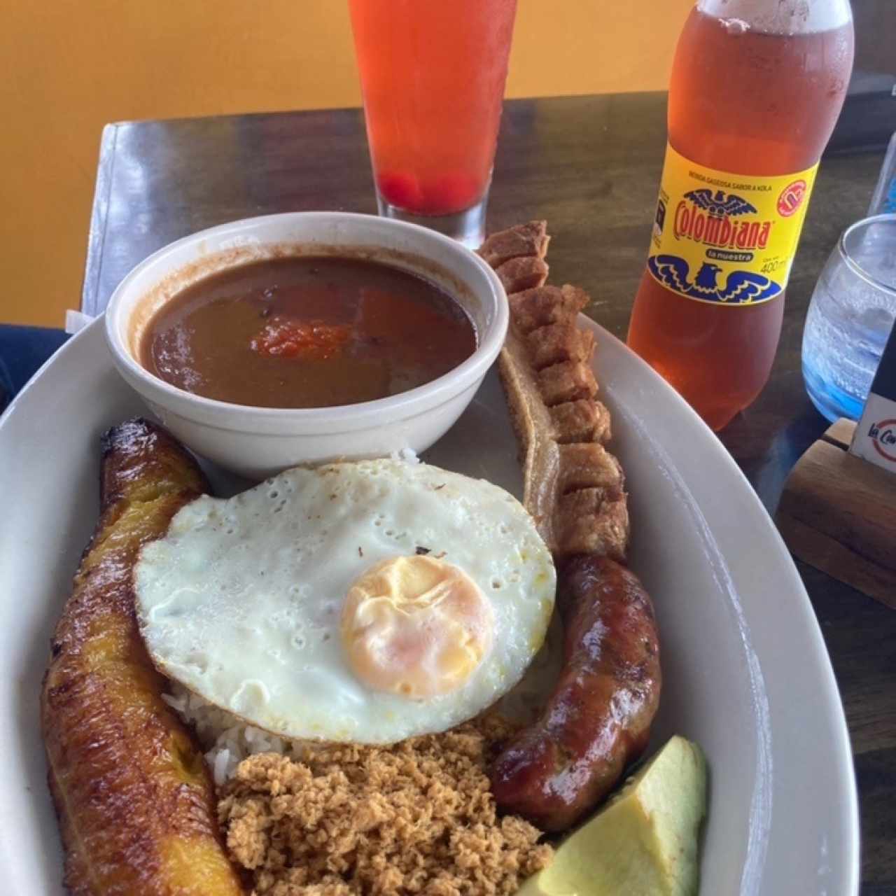 Menú Principal - Bandeja Paisa