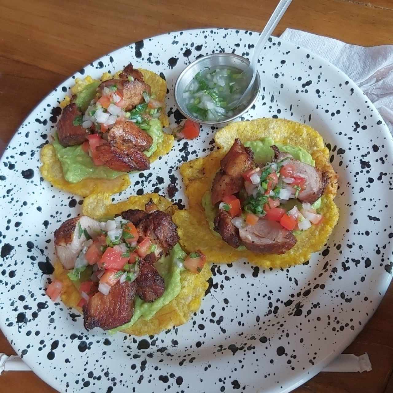 Entradas - Patacones con Carnita