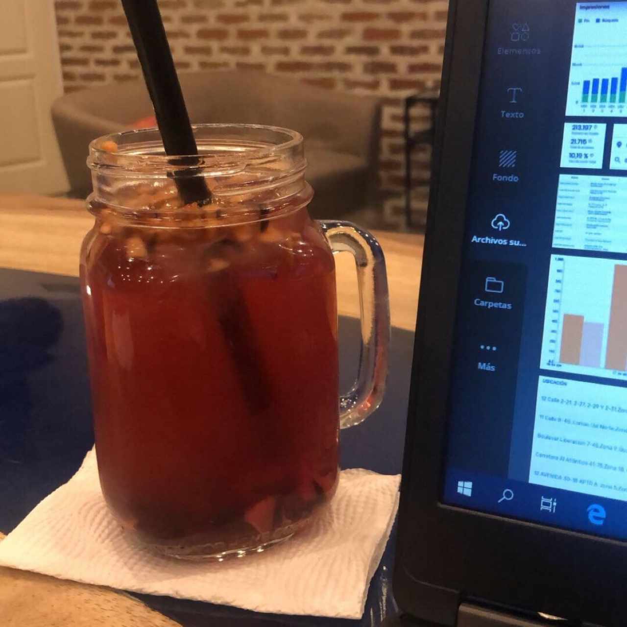 té de frutos (delicioso)