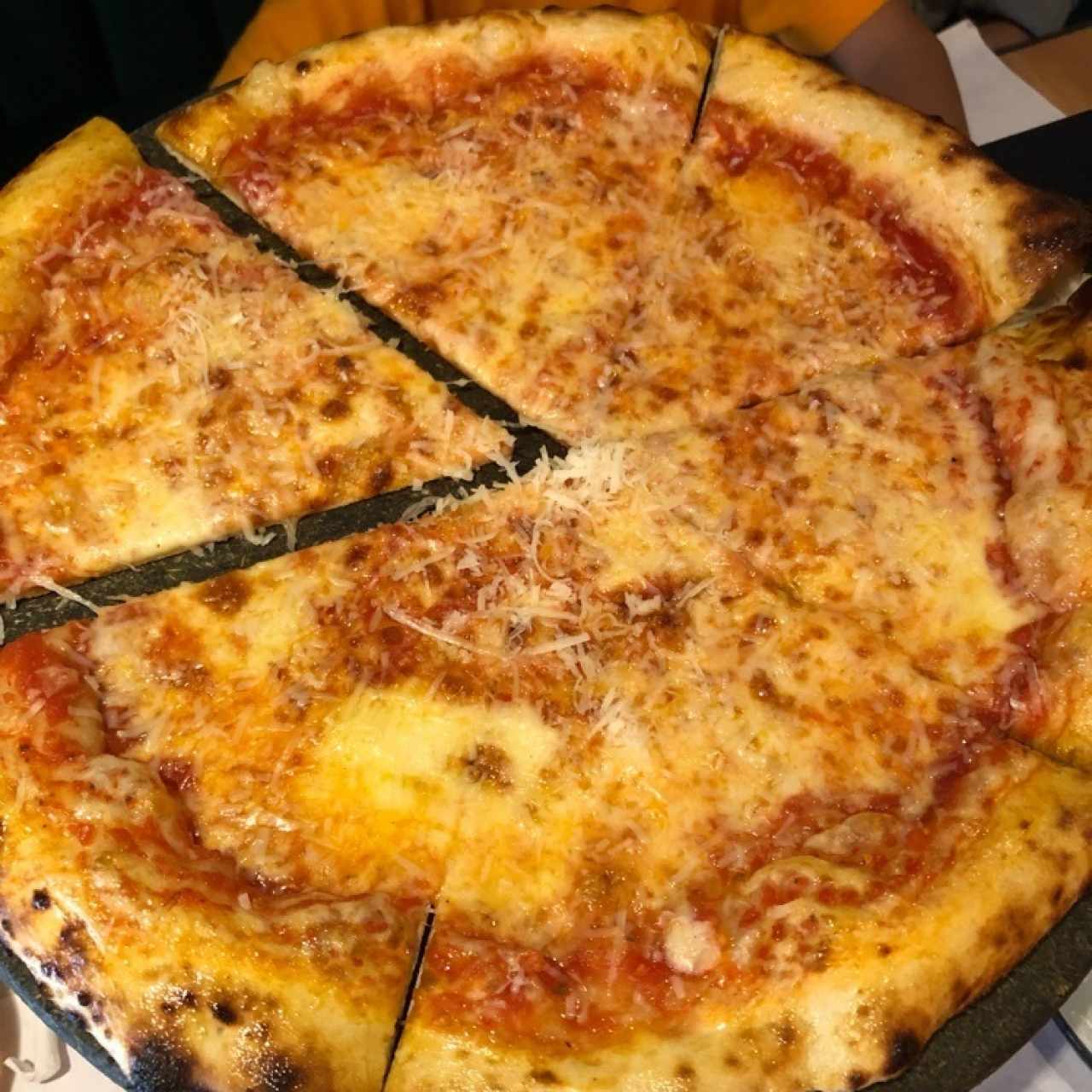 Pizzas Clásicas - Queso